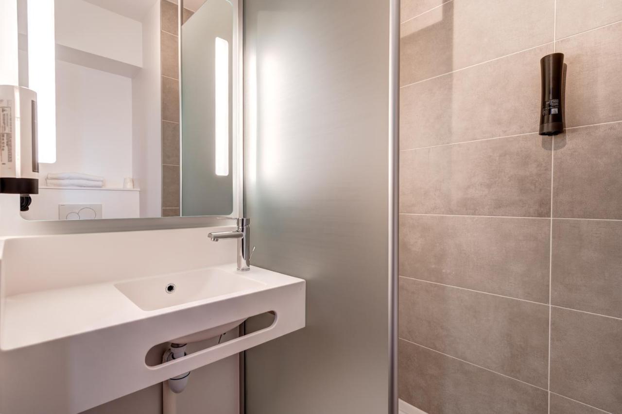 B&B Hotel Le Port Marly Saint Germain En Laye エクステリア 写真