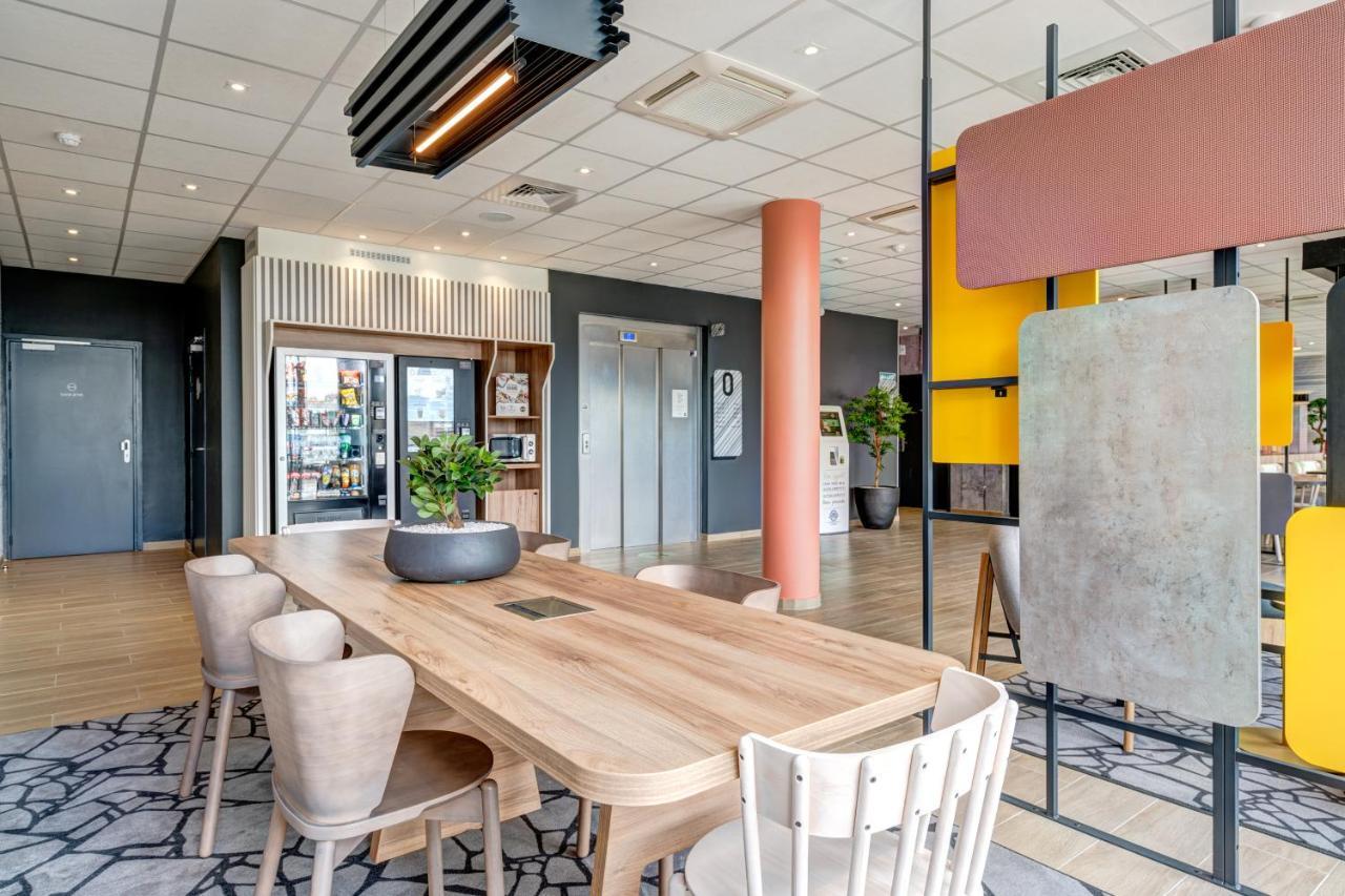 B&B Hotel Le Port Marly Saint Germain En Laye エクステリア 写真