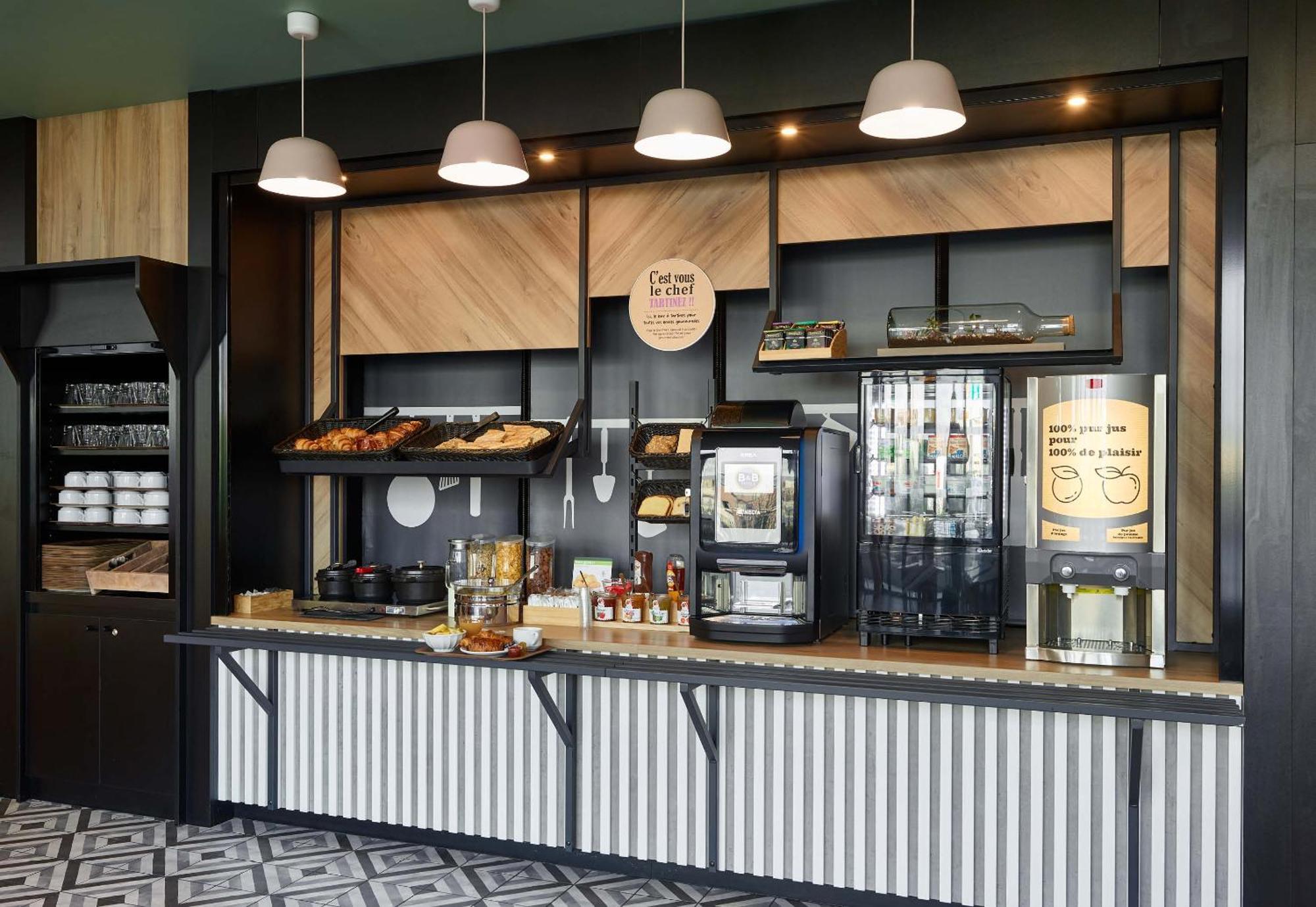 B&B Hotel Le Port Marly Saint Germain En Laye エクステリア 写真
